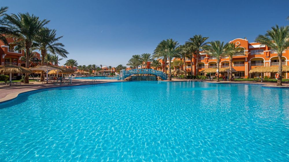 Caribbean World Resort 5*