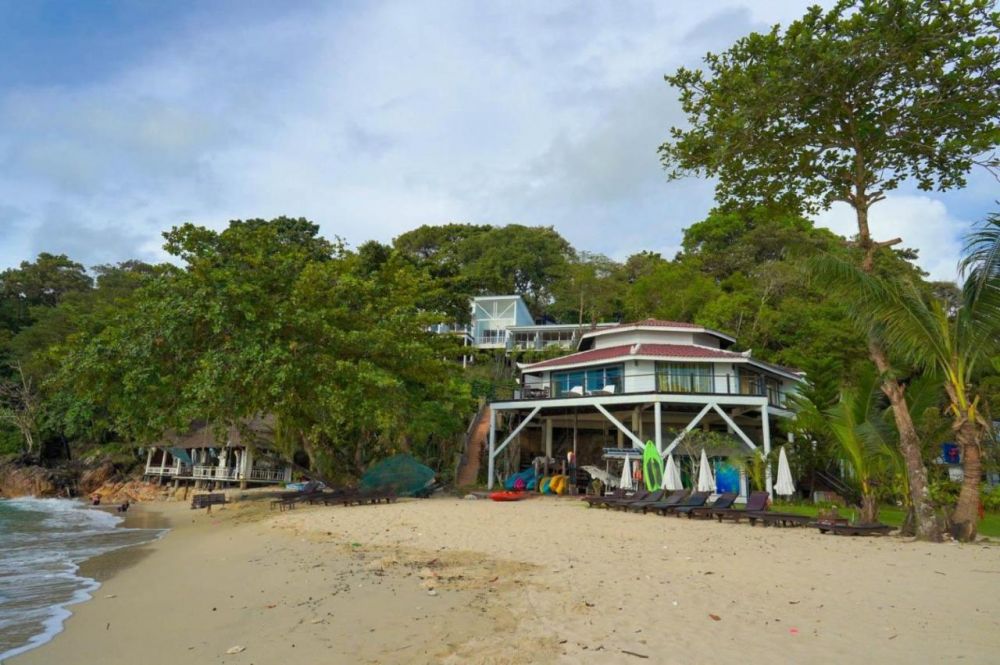 Koh Chang Cliff Beach 3*