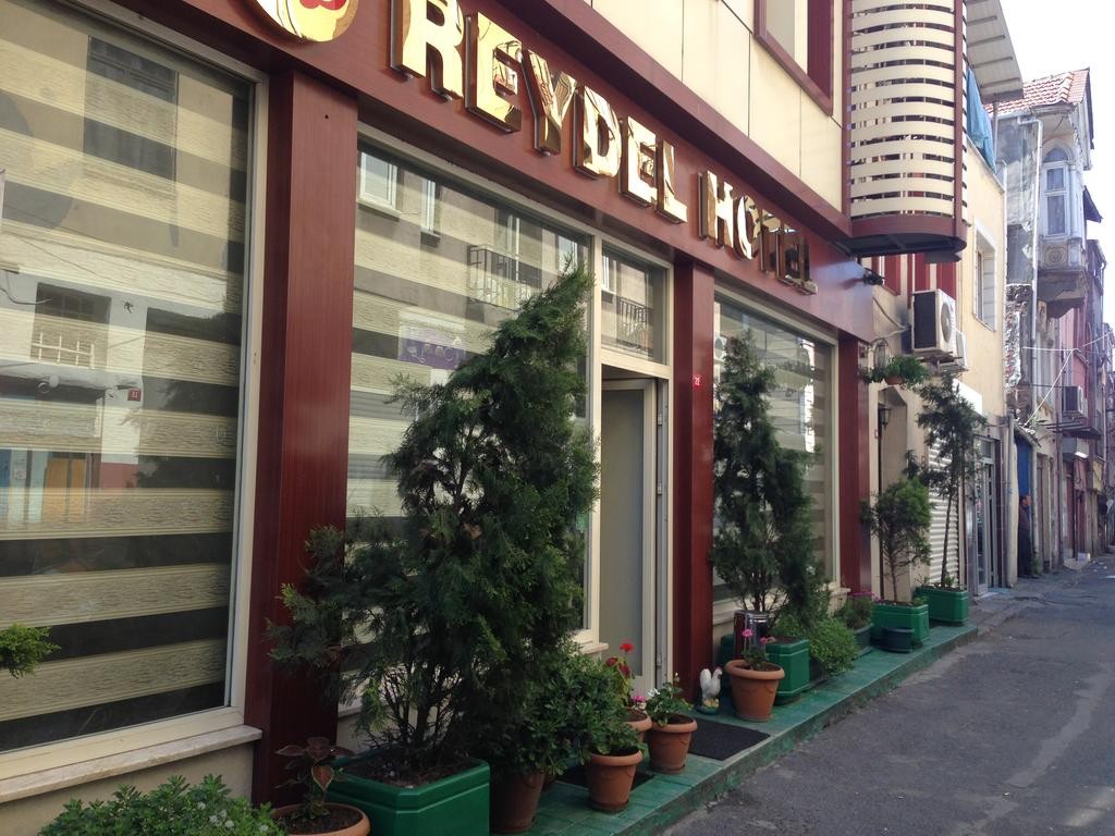 Reydel Hotel 3*