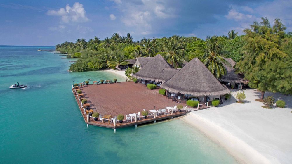 Adaaran Select Hudhuranfushi 4*