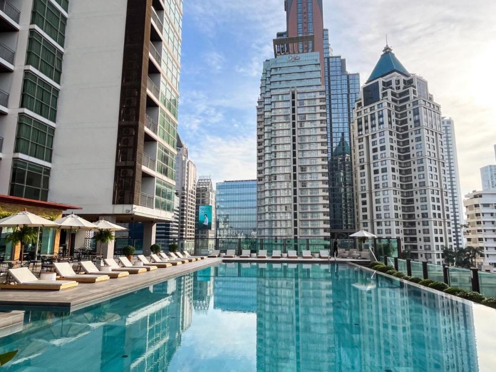 Urbana Sathorn Hotel 4*