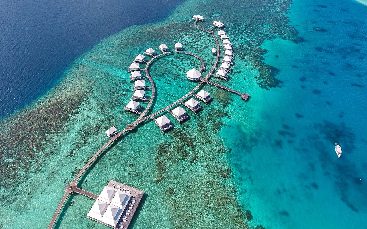 Diamonds Thudufushi Island 5*