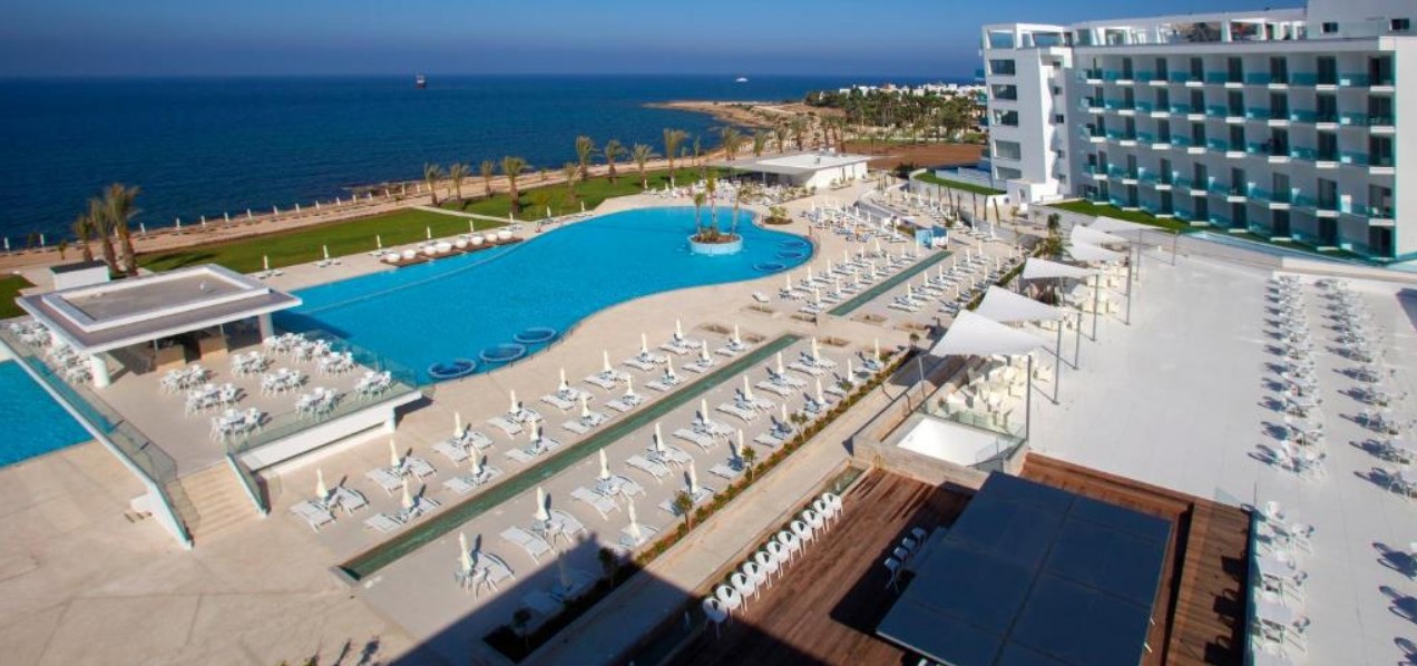 King Evelthon Beach Hotel and Resort 5*