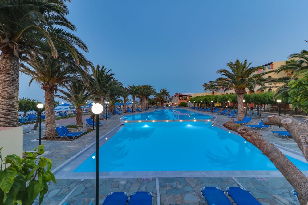 Mare Monte Beach Hotel 4*