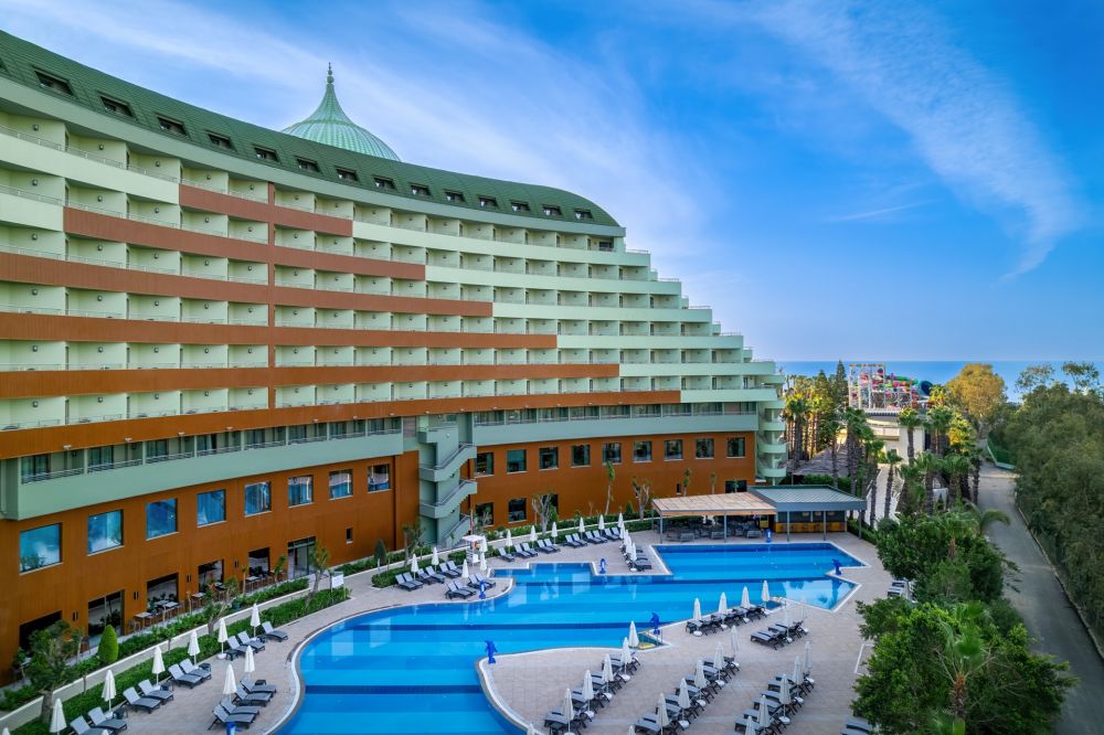 Delphin Palace Hotel 5*