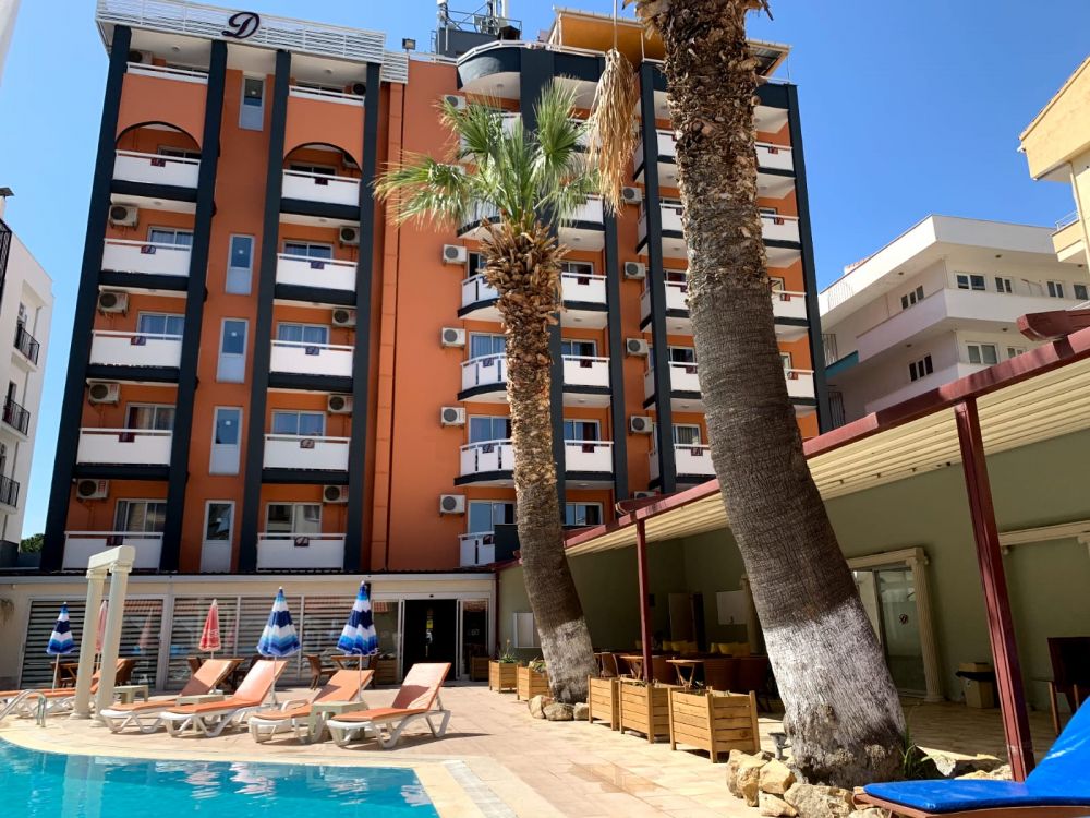 Duqqan Deluxe Hotel (ex. Dabaklar Hotel) 4*