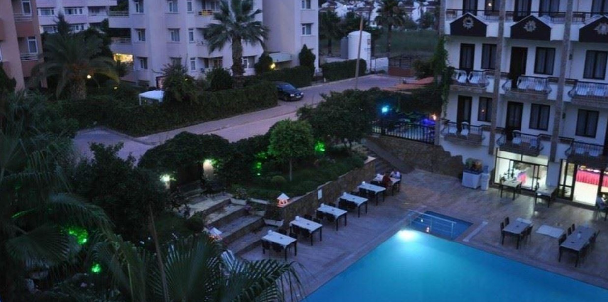 Club Herakles Hotel 3*