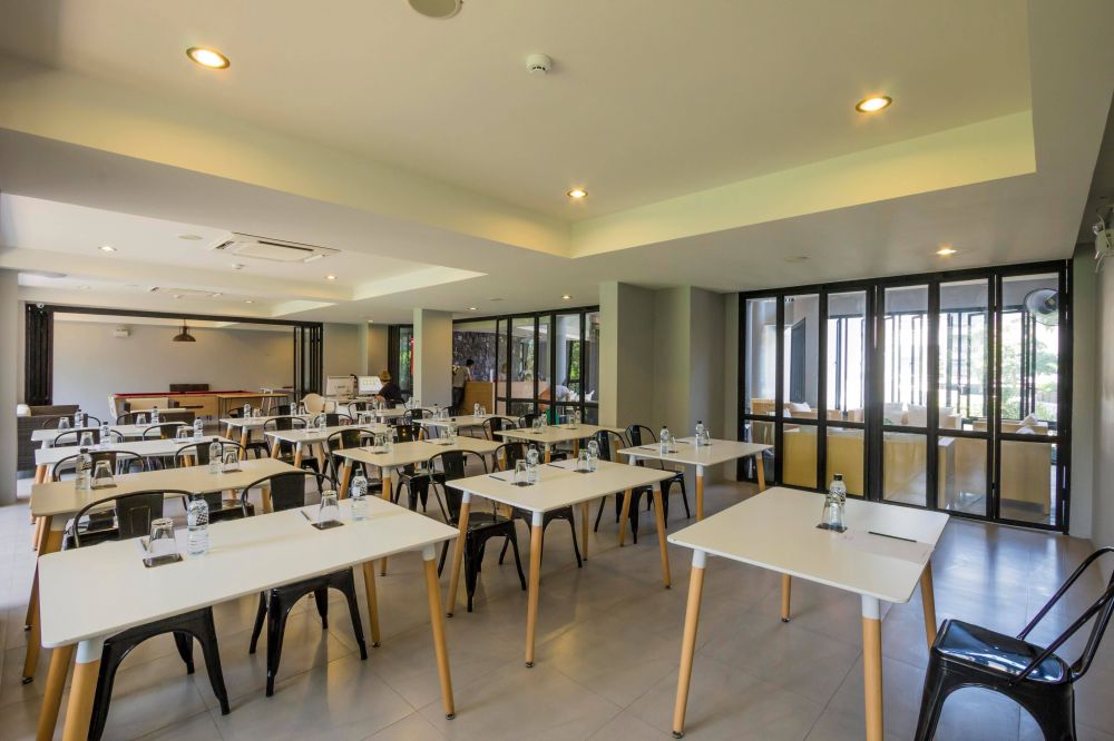 Apple A Day Resort 4*