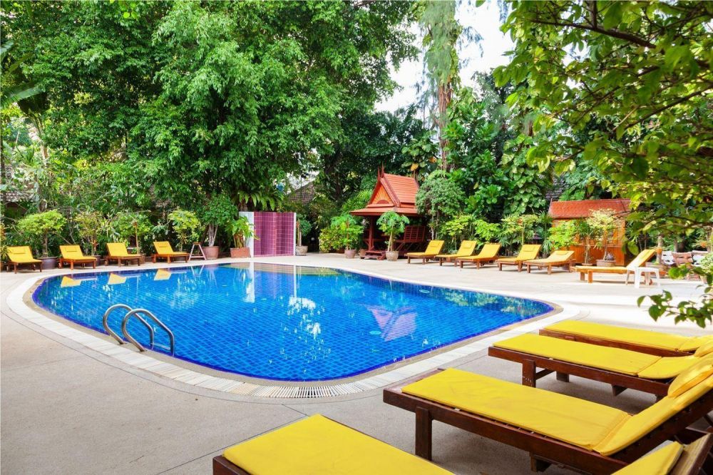 Tropica Bungalow Hotel 3*