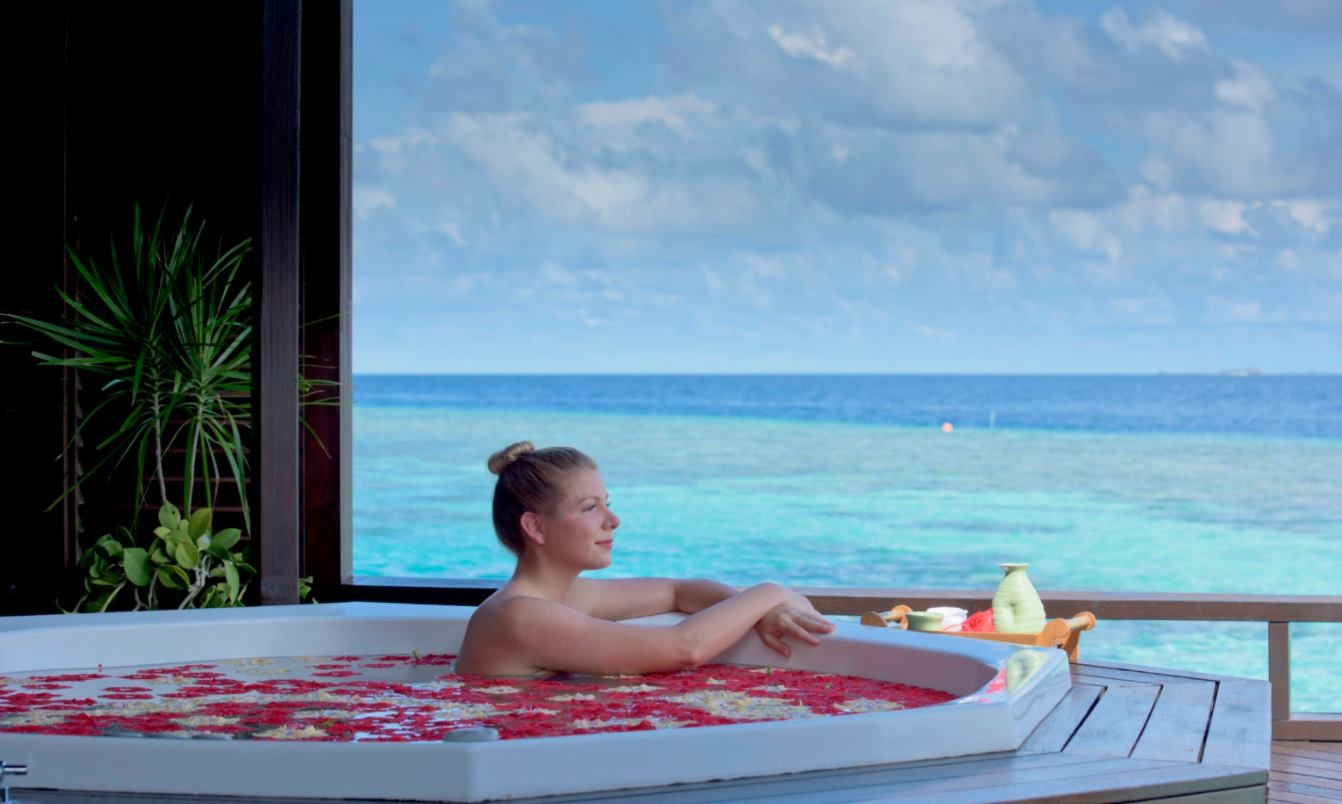 Lily Beach Resort Maldives 5*