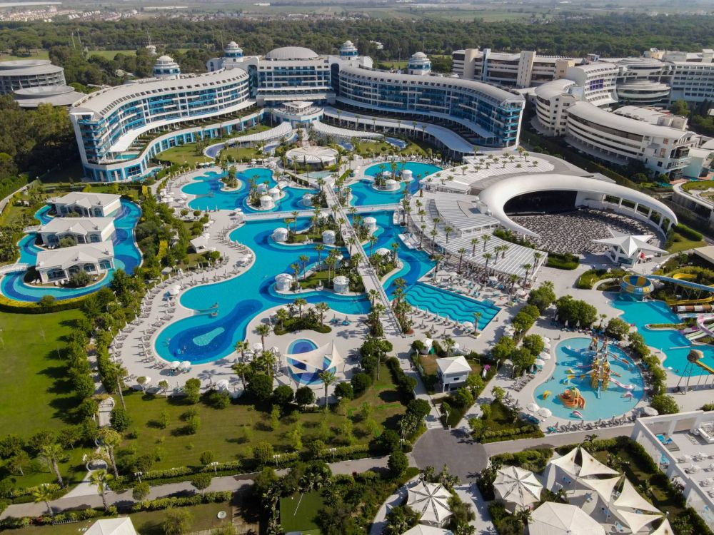 Sueno Hotels Deluxe Belek 5*