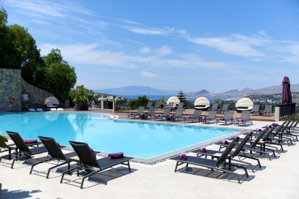 Ramada Resort Bodrum 5*