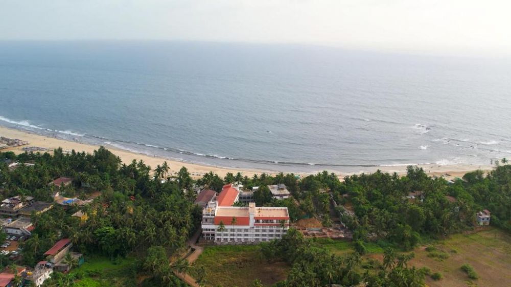 White Wharf Beach Resort (ex.Manthan Beach Resort) 4*