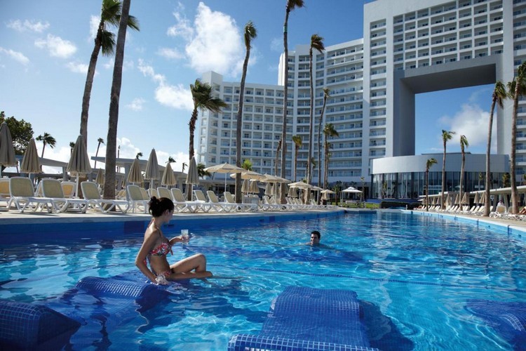 Riu Palace Peninsula 5*