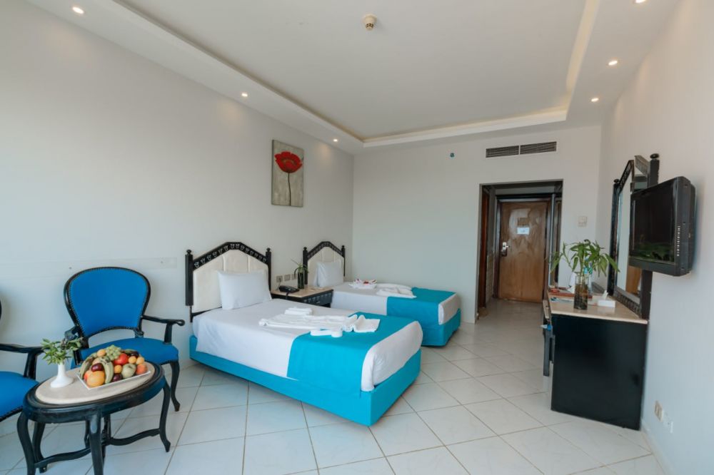 King Tut Aquapark Beach Resort 4*