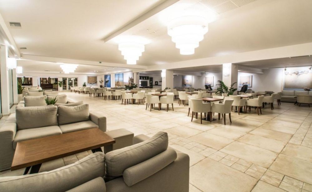 Alexandros Palace Hotel & Suites 5*