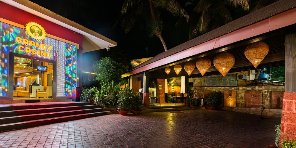 O Hotel Goa 5*