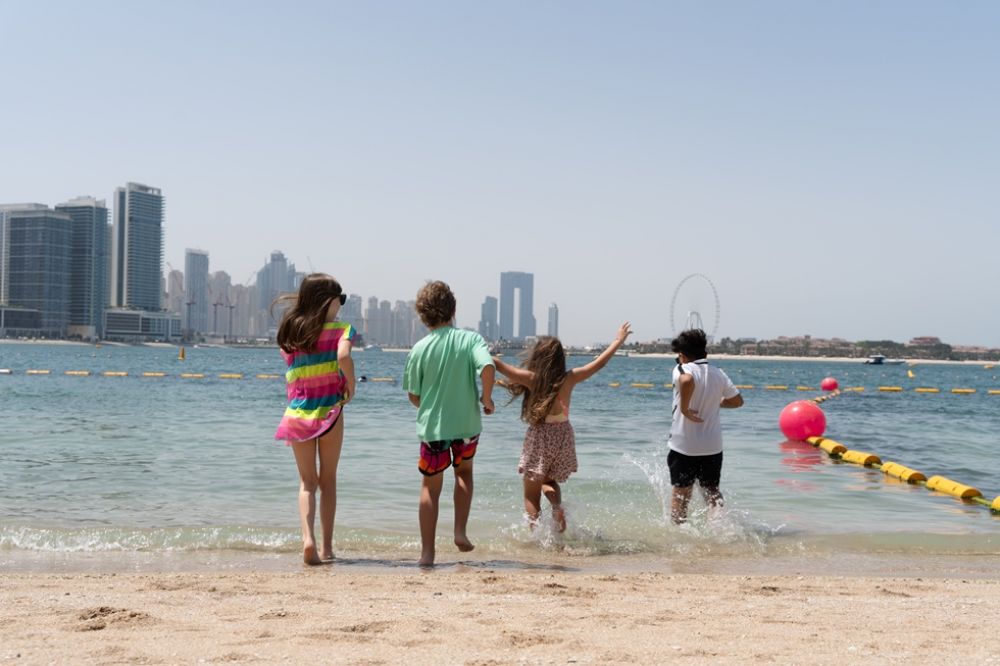 NH Collection Dubai The Palm 4*