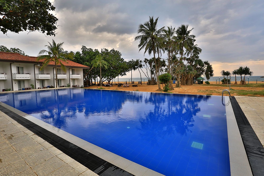 Hibiscus Beach Hotel 4*