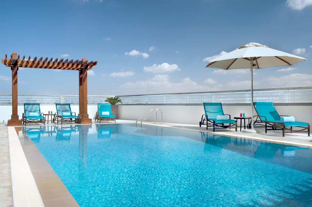 Hilton Garden Inn Dubai Deira (ex. Hilton Garden Inn Dubai Al Muraqabat) 4*