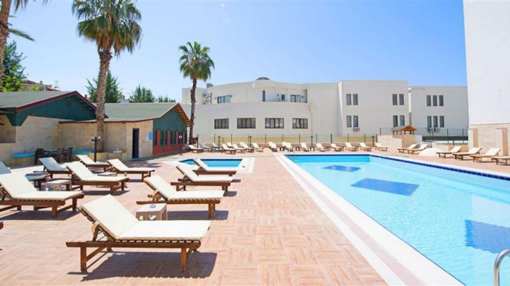 Ada Newdays Resort 4*