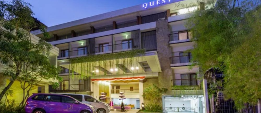 Quest Hotel Kuta 3*