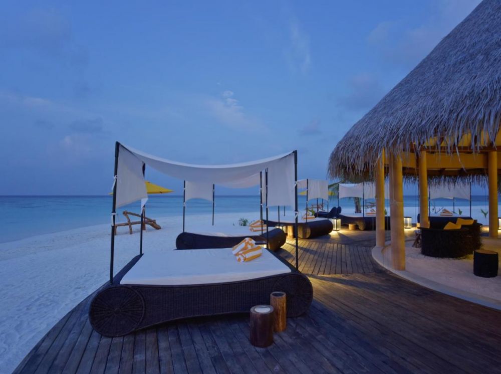 Drift Thelu Veliga Retreat Maldives 4*