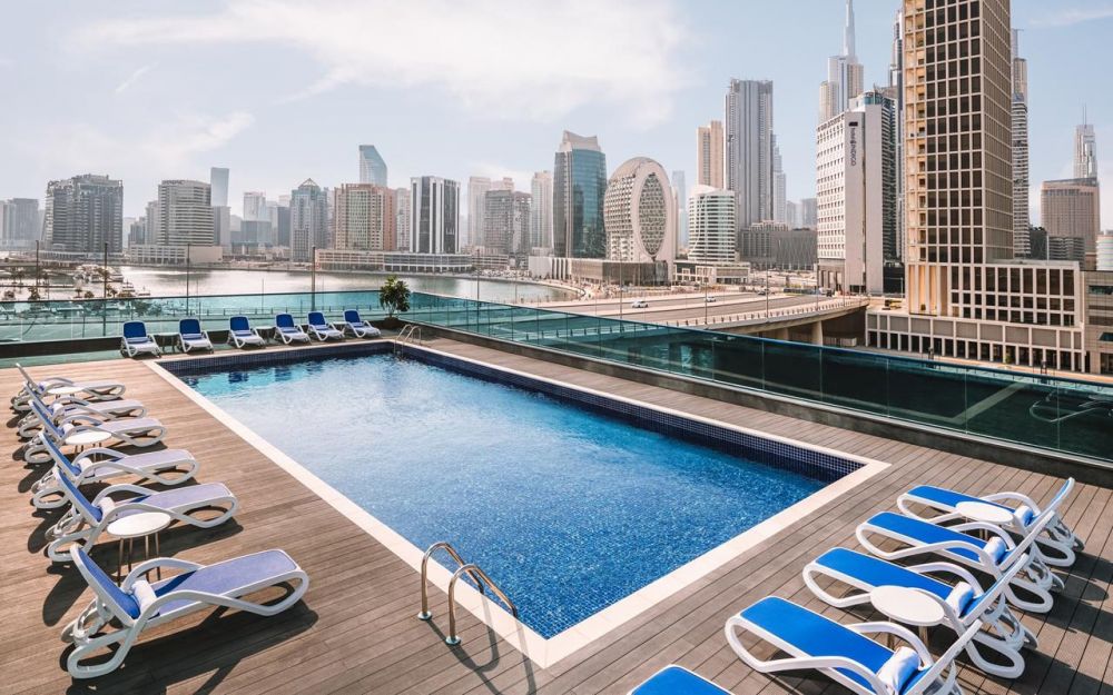 Radisson Blu Hotel Dubai Canal View 4*