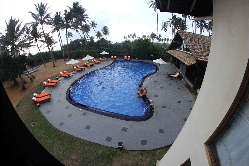 Kamili Beach Villa 4*