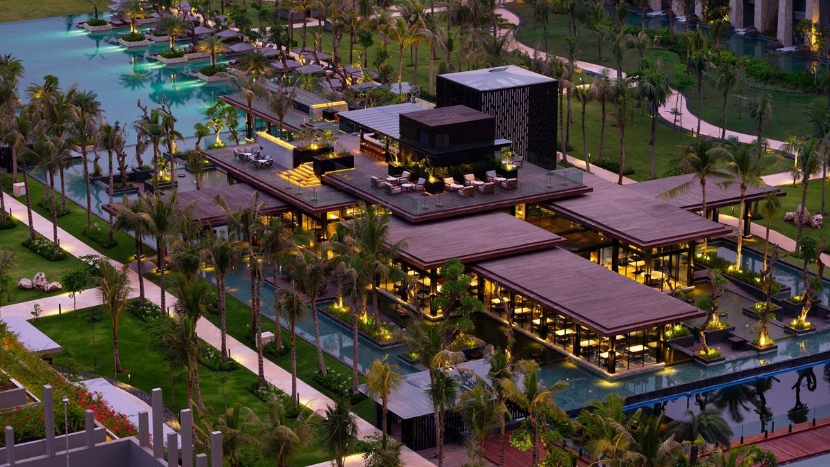 The Apurva Kempinski 5*