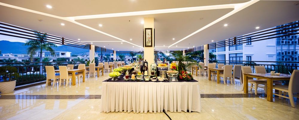 Diamond Bay Condotel Resort 5*