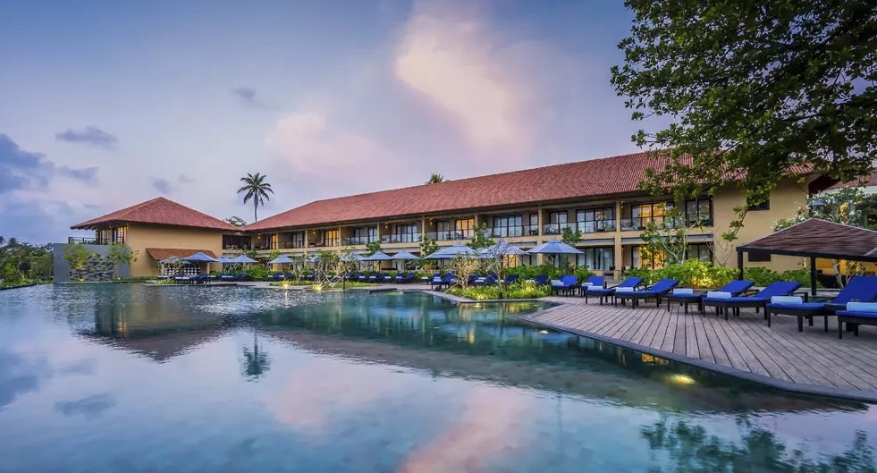 Anantara Kalutara 5*