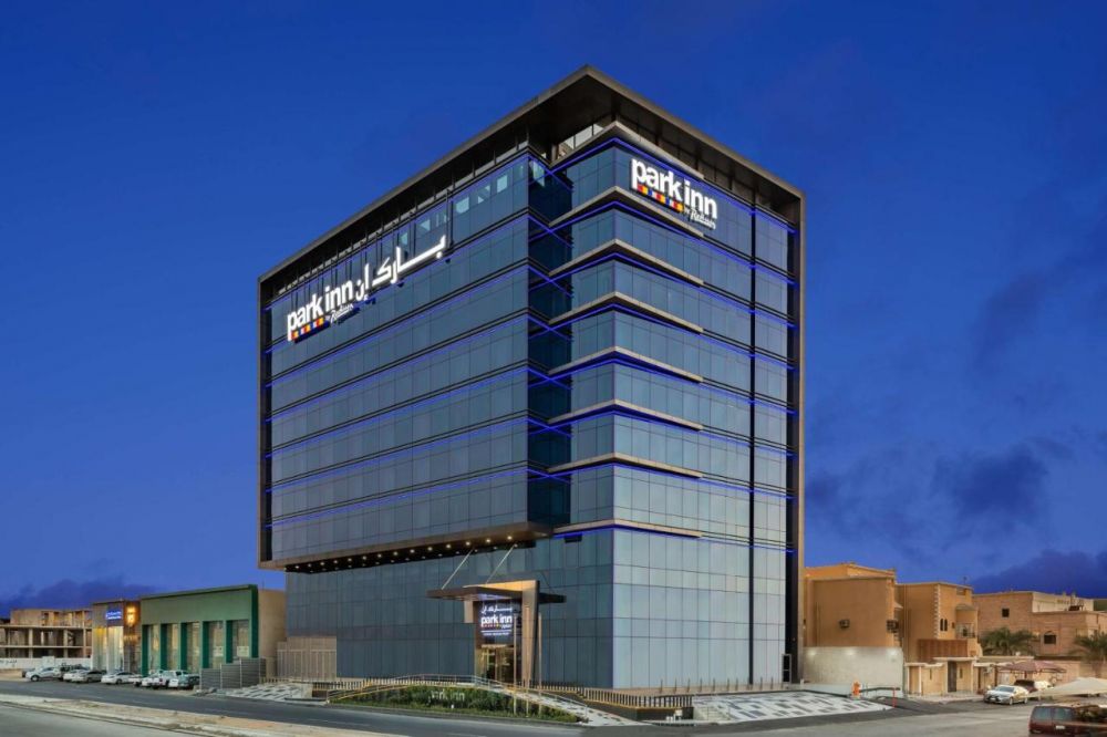 Park Inn by Radisson Jeddah Madinah Road 4*