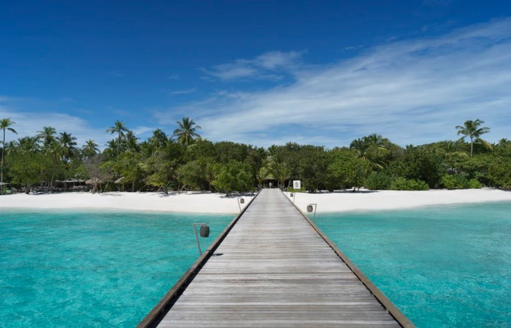 Vakkaru Maldives 5*