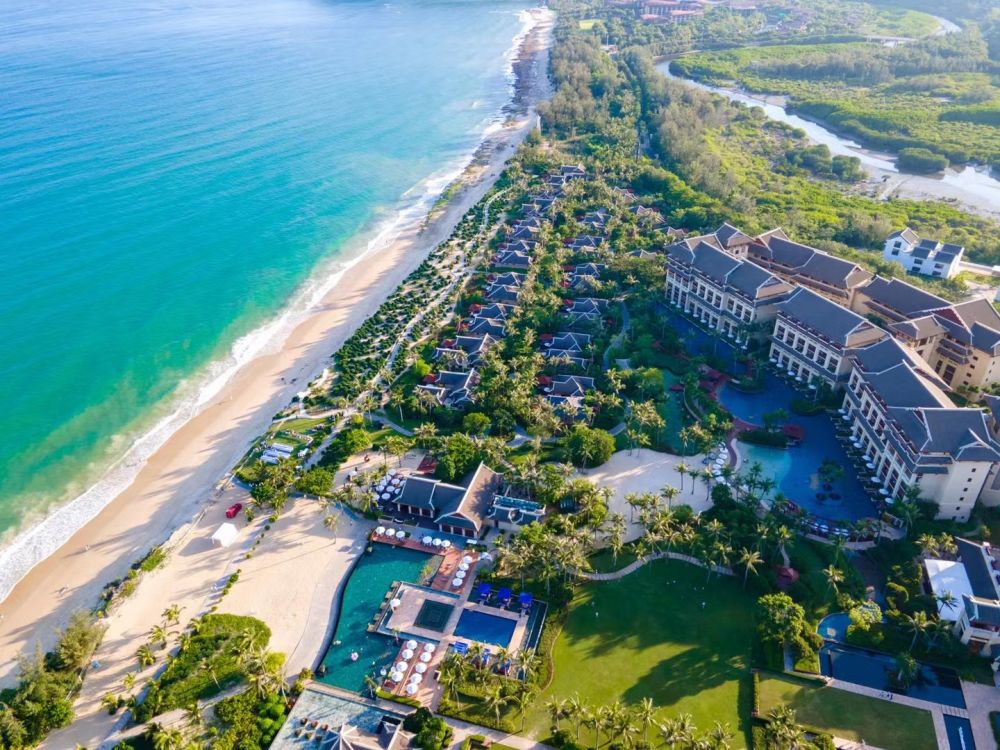 The Ritz-Carlton Sanya Yalong Bay 5*