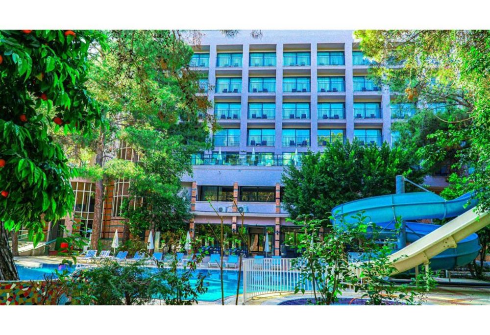 Festıval Natura Hotel 4*