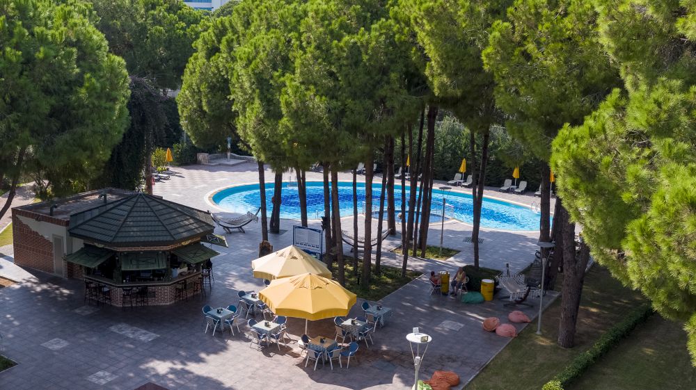 Pine Beach Belek 5*