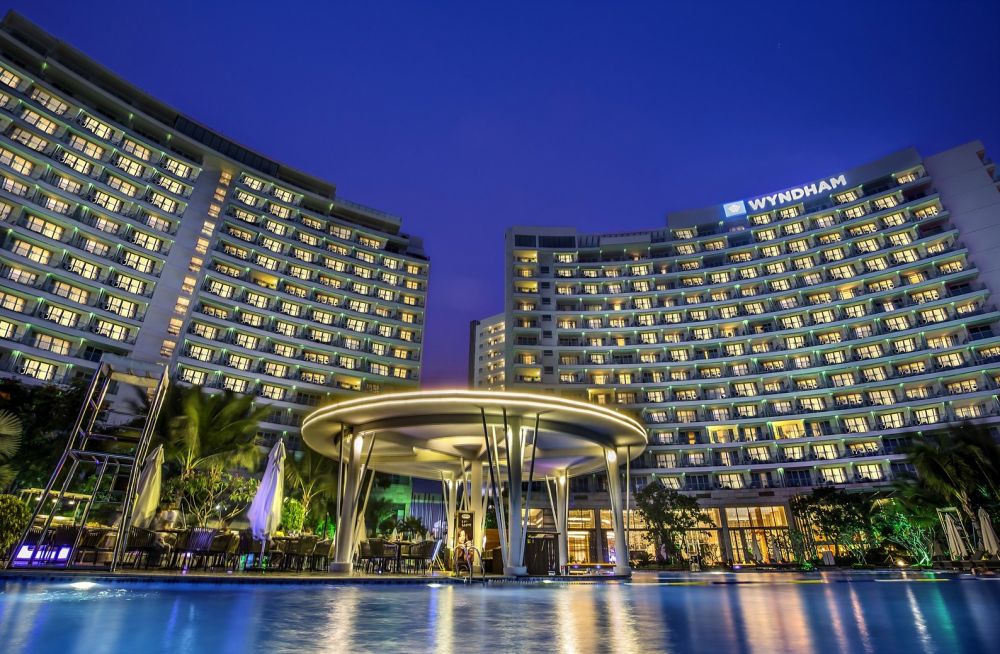 Wyndham Sanya Bay 5*