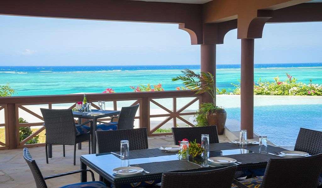 Pearl Beach Resort & Spa Zanzibar 5*