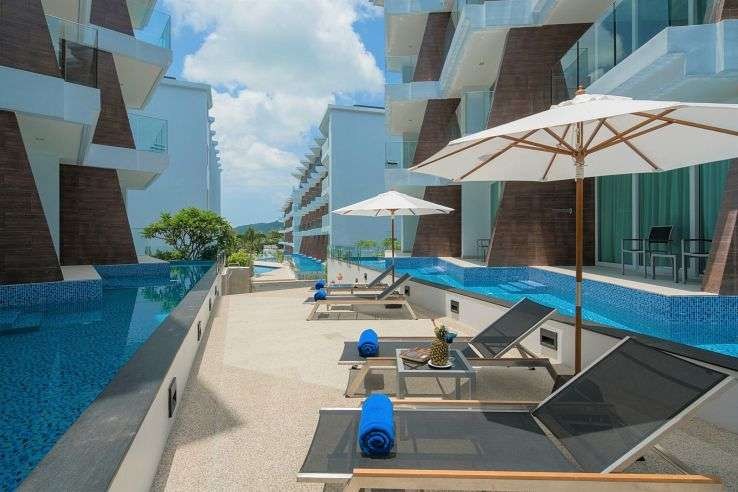 The Beachfront Hotel Phuket 4*