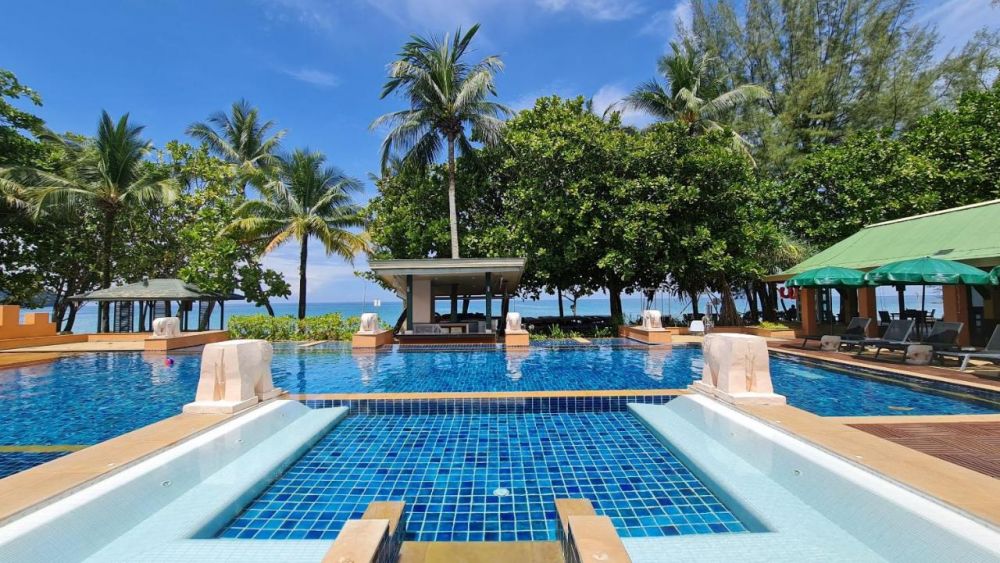 Baan Khao Lak Beach Resort 4*