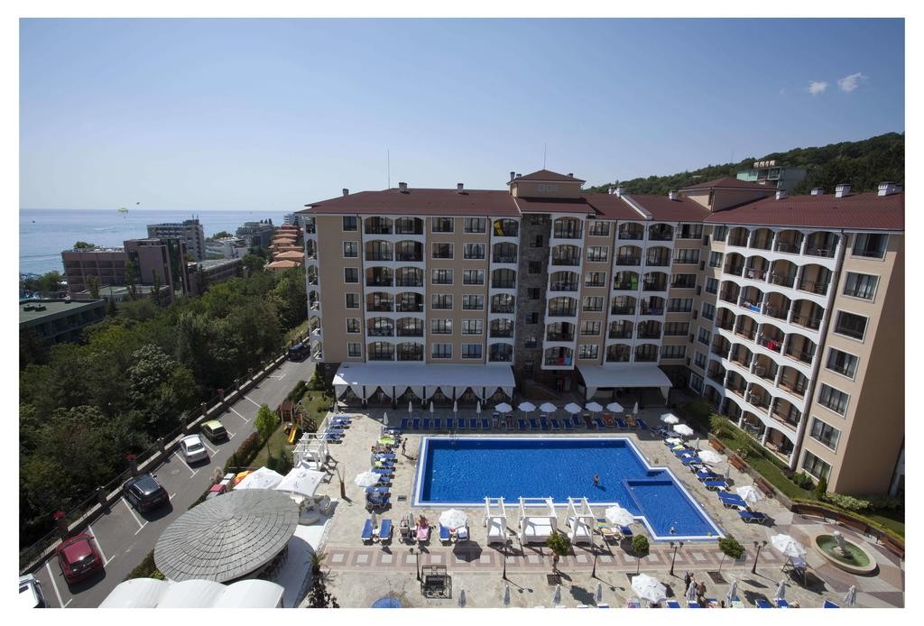 Bendita Mare Aparthotel 3*