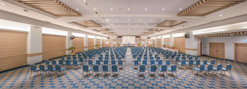 Concorde De Luxe Resort 5*