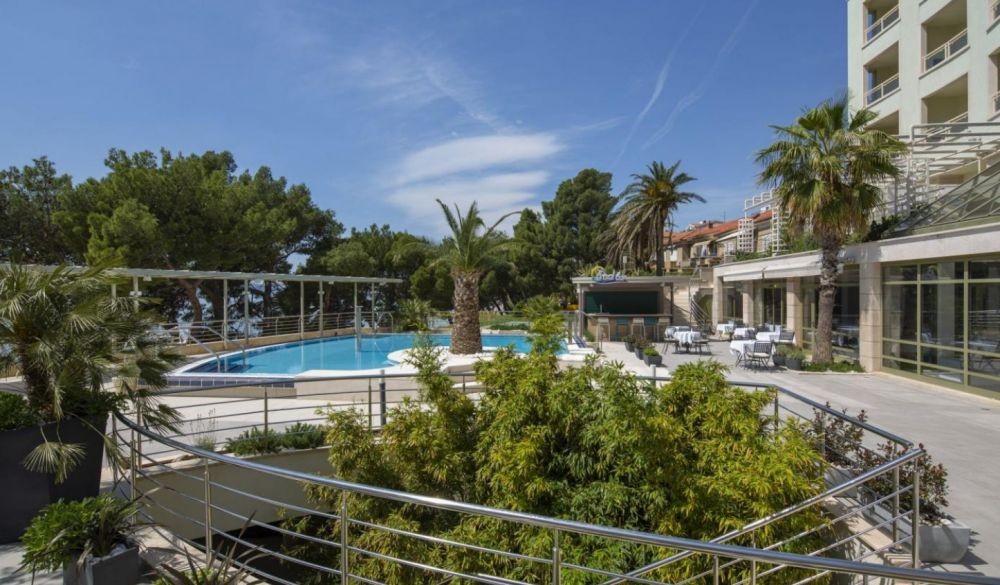 Park Hotel Makarska 4*