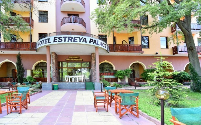 Estreya Palace 4*