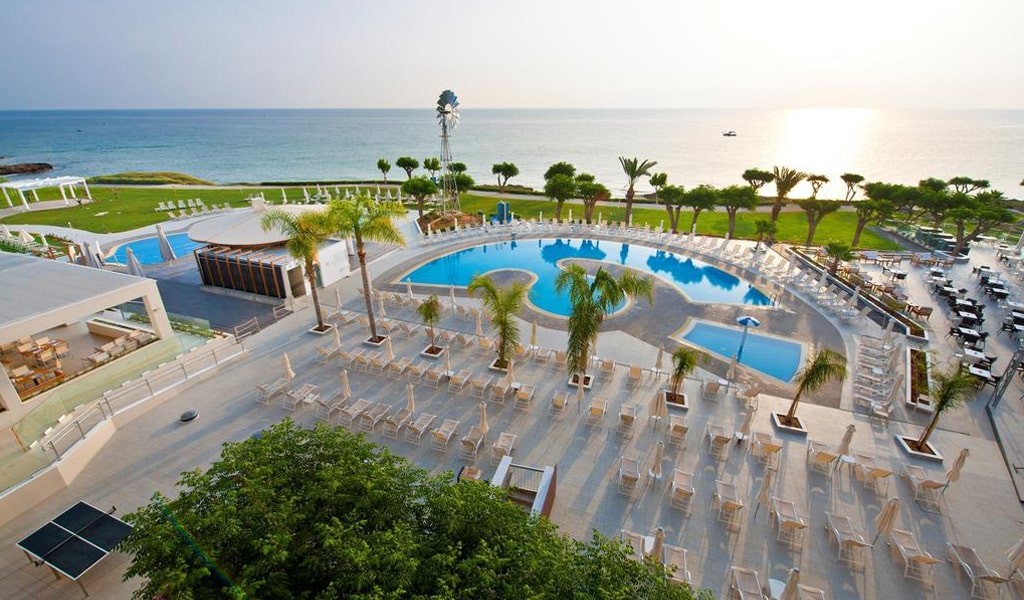 Pernera Beach Hotel 4*