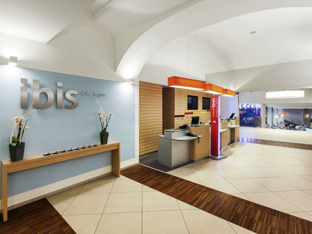 Ibis Praha Old Town 3*