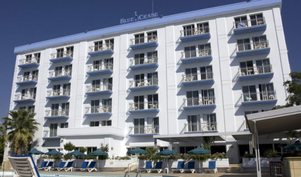 Blue Crane Hotel Apts 3*