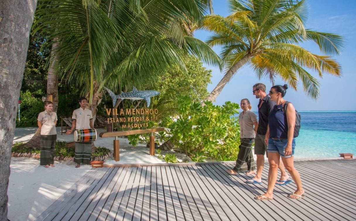 Vilamendhoo Island Resort & Spa 4*