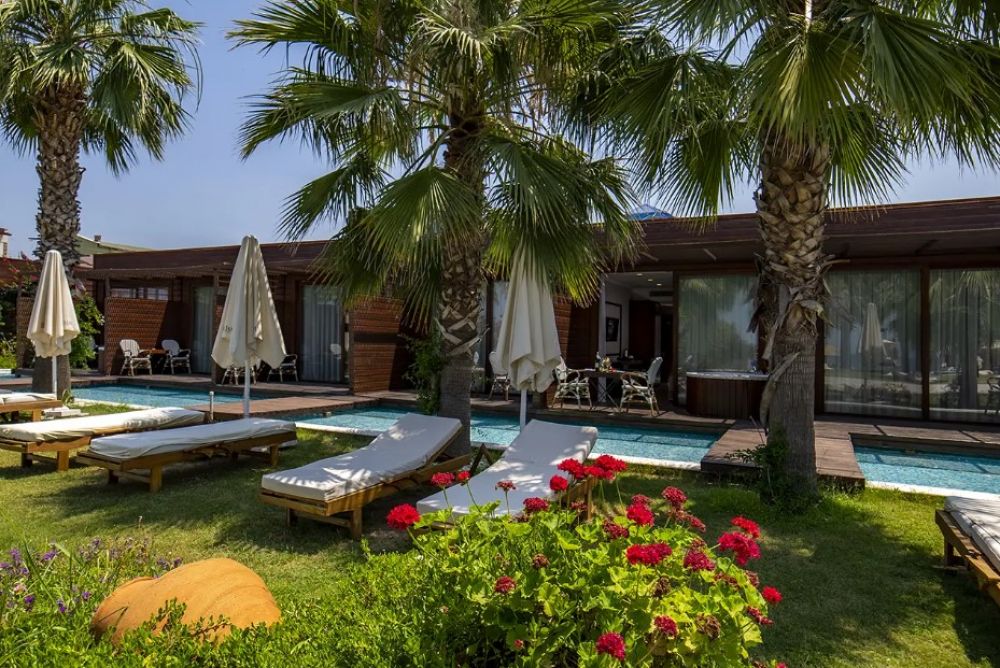 Risus Beach Resort Hotel 5*